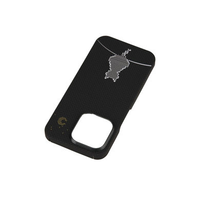 جراب هاتف من ألياف الأراميد مقاوم للأوساخ بسمك 0.8 مم ووزن 16 جرامًا فائق النحافة لهاتف iPhone 16 Pro Max