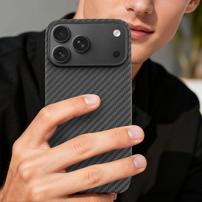2025 New Arrival 1500D Aramid Carbon Fiber Mobile Cover for iPhone 17 Pro Max